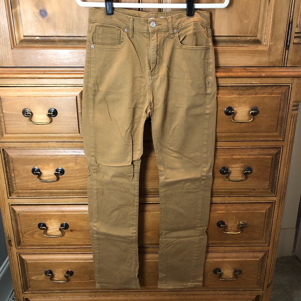 Old Navy Karate Slim Built in Tough Khaki Pants